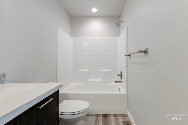 907 E Perjue Basin Dr, Nampa, ID 83686 - photo 6