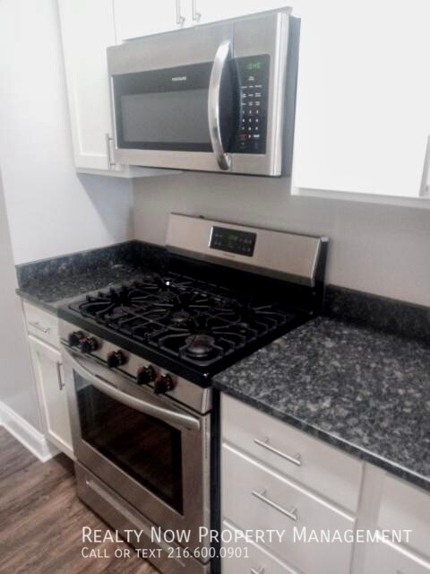 4088 Erie St unit 14, Willoughby, OH 44094 - photo 6