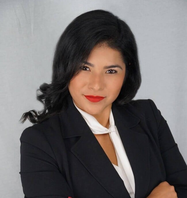 Agent Photo