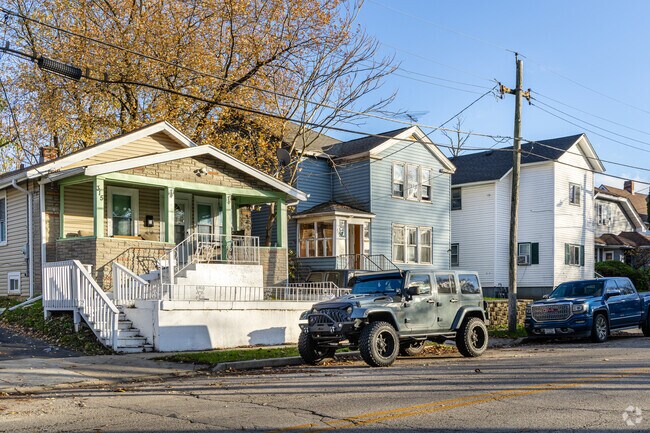 Downtown Waukegan homes range from $100,000 to $400,000.