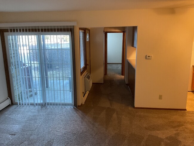 Apartment Homes of Wildwood Preserve in beautiful Oak Creek, WI, Oak Creek, WI 53154 - photo 4