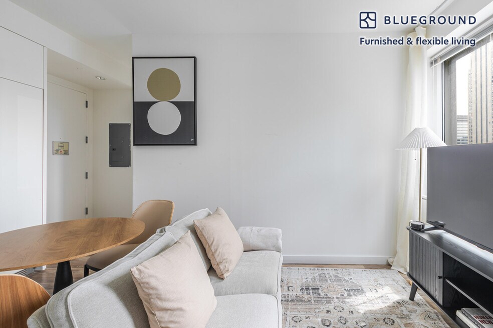 Cassa Residences unit FL38-ID2027, New York, NY 10036 - photo 1