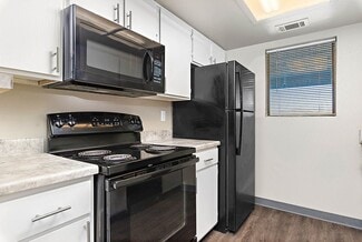 8803 Newton Ave, Kansas City, MO 64138