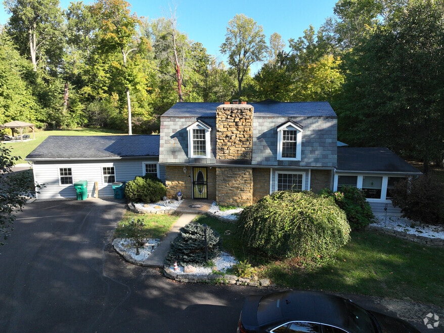 15412 Southeastern Pkwy, Fishers, IN 46037 - photo 2