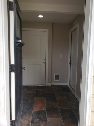 1429 10th St N Unit Lower, Fargo, ND 58102
