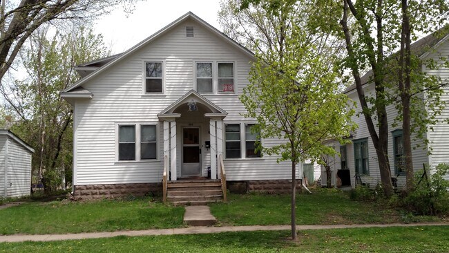 Front of House View