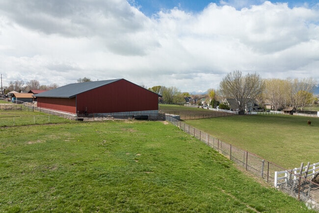 Lindon is also home to many large estates and horse properties, featuring sprawling pastures of lush green grass for horses to graze.