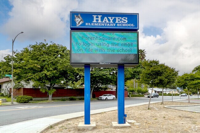 Hayes Elementary sign in San Jose Hayes neighborhood.