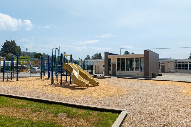 Jacoby Creek Elementary School offers a place for students to learn and play.
