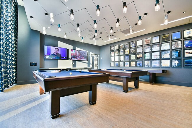 732 W Madison St, Chicago, IL 60661 - photo 6