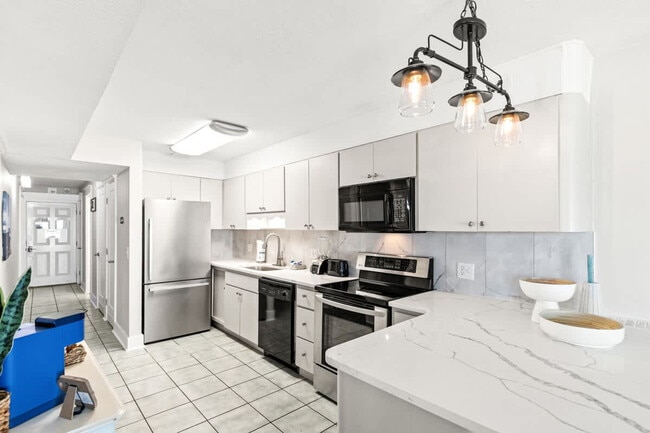 The Summit Beach Resort Condominium unit FL3-ID1355035P, Panama City Beach, FL 32408 - photo 3