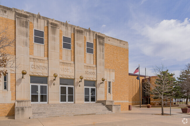 Clinton Middle School is a quality school located in Clinton area.