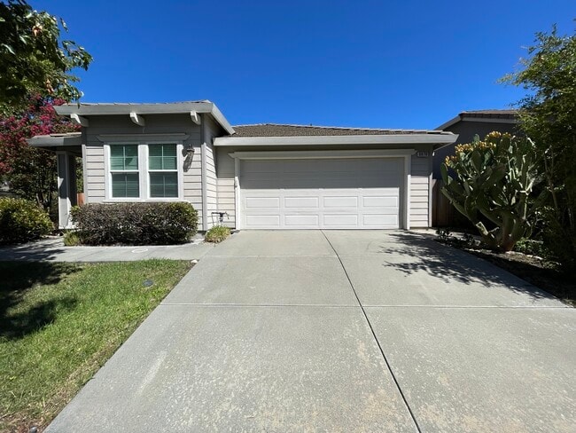 3870 Graham Island Rd, West Sacramento, CA 95691 - photo 2