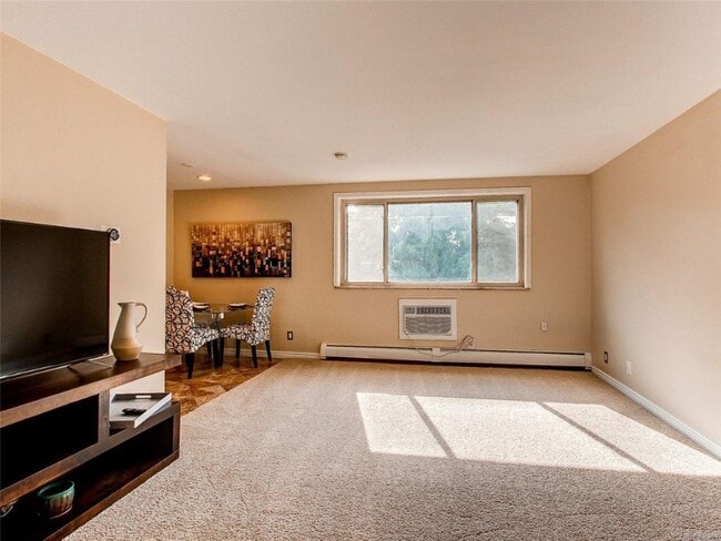 1243 N Washington St, Denver, CO 80203 - photo 4