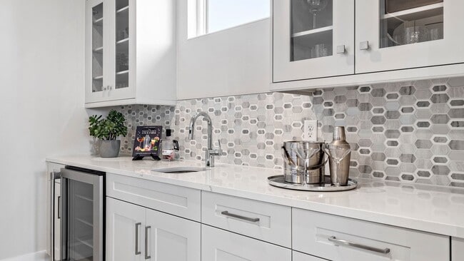 220 Co Rd 466 Lady Lake unit 36447595, Lady Lake, FL 32159 - photo 2