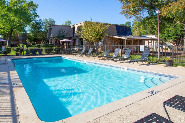 South Pointe Apartments - 2601 Silver Pine Blvd, Shreveport