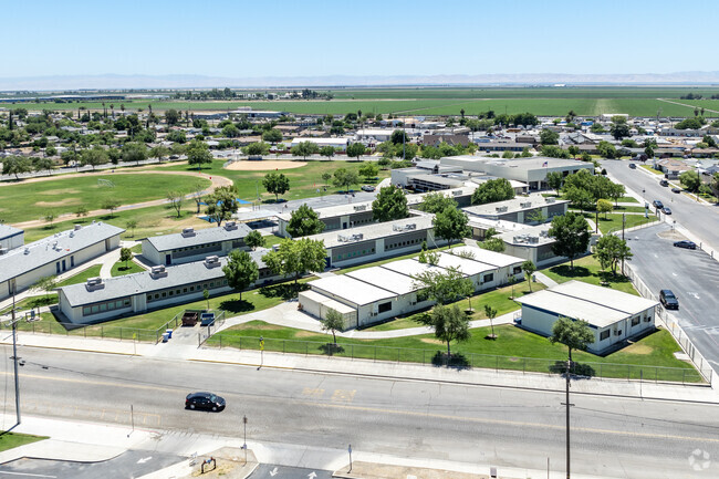 The campus of Hazel M. Bailey Primary School in Firebaugh.