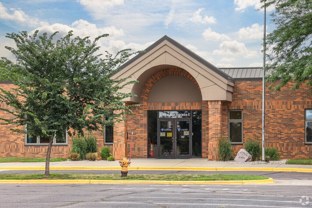 St. Michael Elementary serves students in Pre-K through 6th grades.
