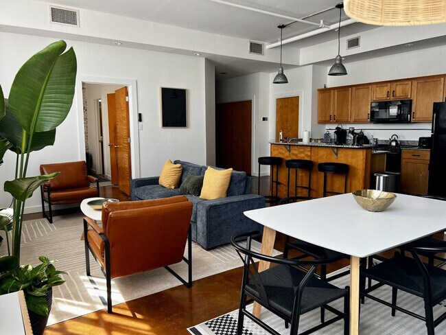 527 St Joseph St unit ID1265373P, New Orleans, LA 70130 - photo 4