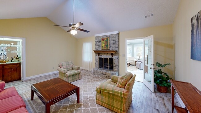 1619 Gibson Ave, Myrtle Beach, SC 29575 - photo 2