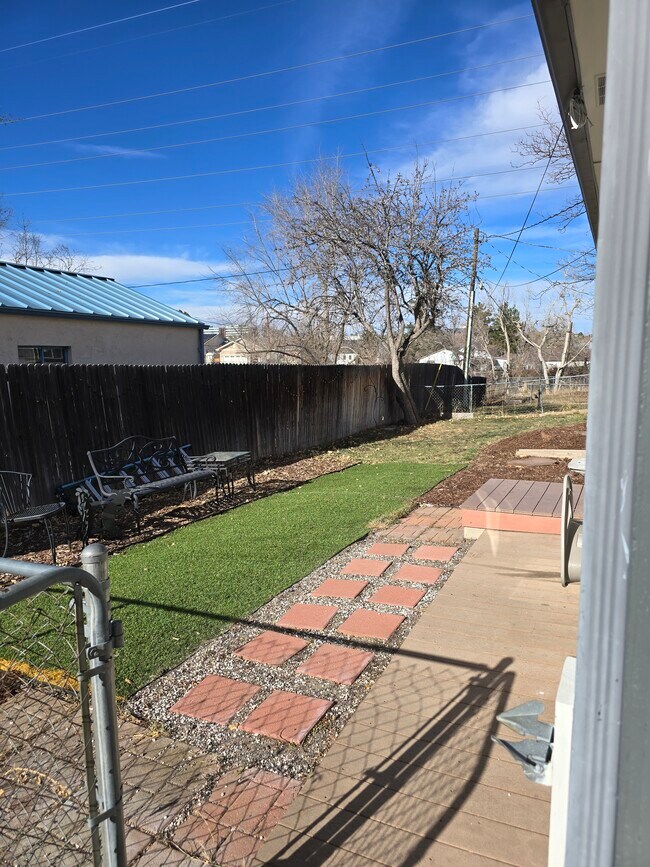 12103 Viewpoint Dr unit A, Lakewood, CO 80401 - photo 7