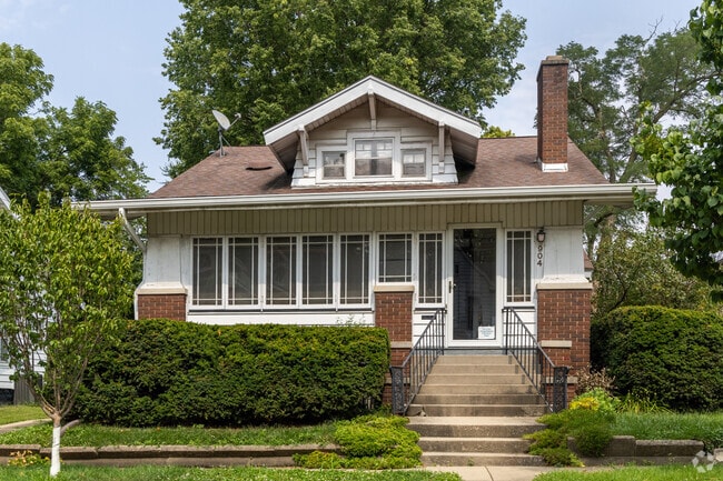 There are a number of small bungalows in Downtown Bloomington.