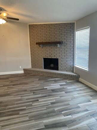 832 Hardy Springs Cir Unit D, Mcalester, OK 74501