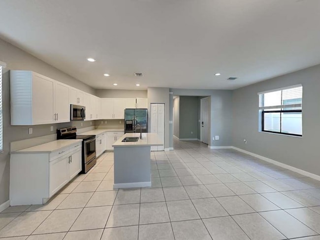 3454 W 110th St, Hialeah, FL 33018 - photo 2