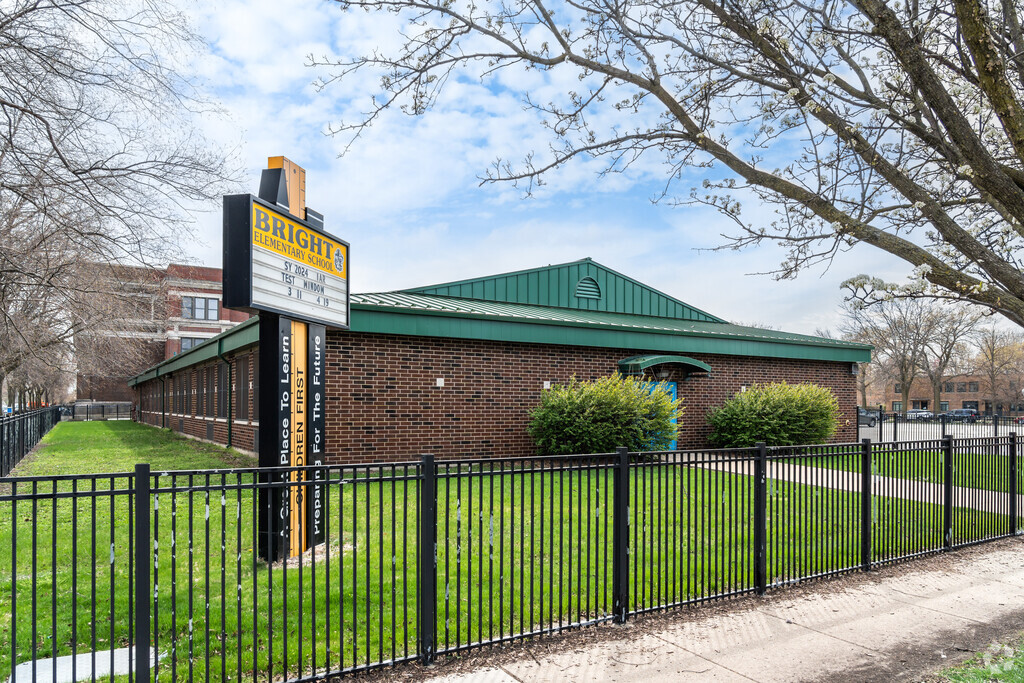 Bright Elementary has students enrolled in grades PK-8th.