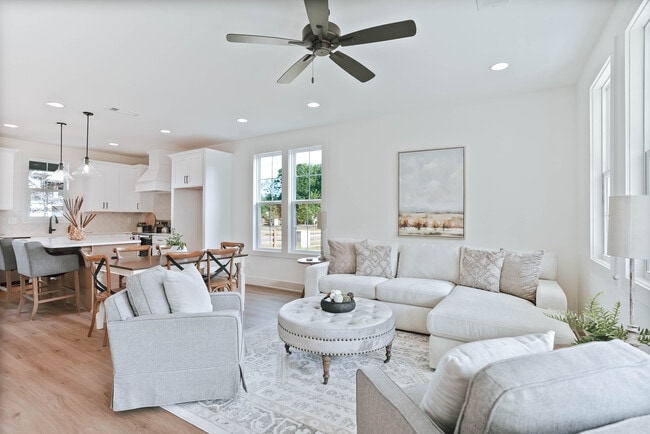 Living Room2.jpg