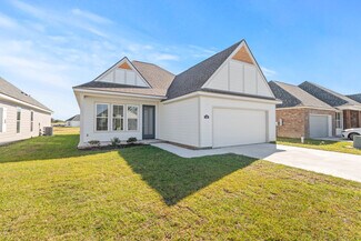108 Carreras Ln, Maurice, LA 70555