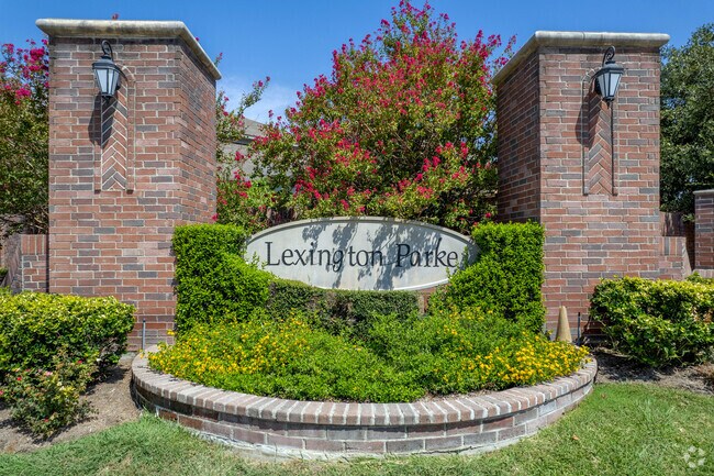 Lexington Parke in Garfield is located just North or Del Valle Elementary on Ross Rd.