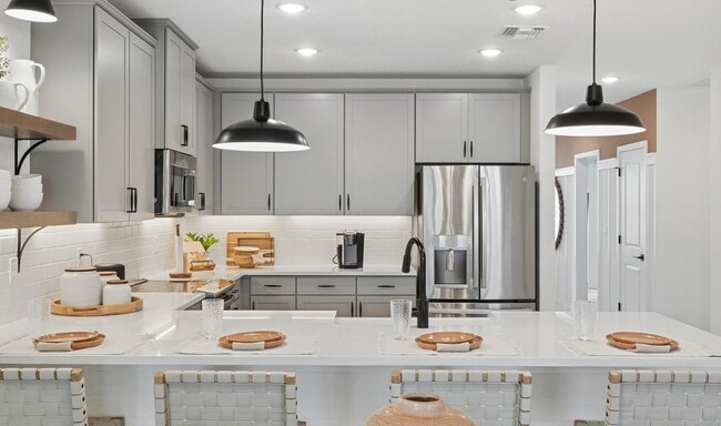 9736 Apollo Ave, Fort Pierce, FL 34945 - photo 3