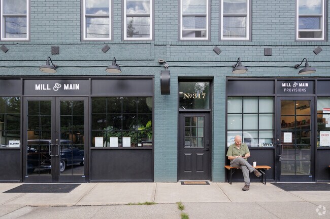 Mill & Main in Kerhonkson offers seasonal American cuisine as well as coffee and pastries.