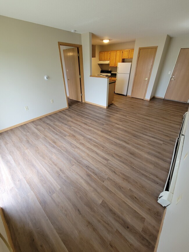 The Meadows Apartments, Oelwein, IA 50662 - photo 6