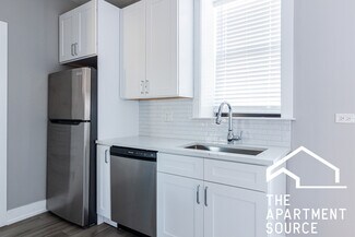 3939 N Janssen Ave, Chicago, IL 60613