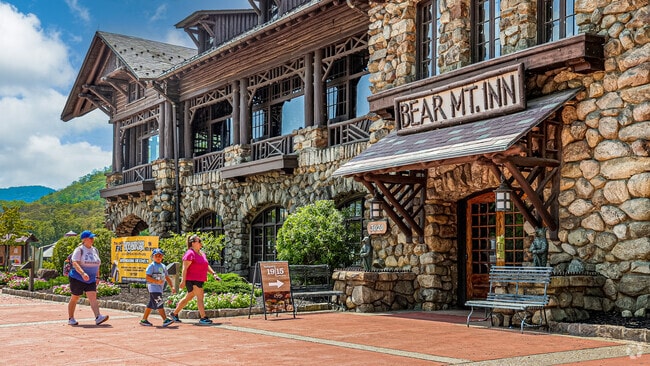 The Bear Mountain Inn stands as the top choice for lodging among all tourists in the area.