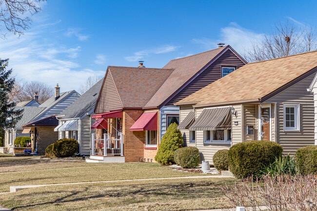 Whether you're a first-time buyer or looking to upgrade, Saint Francis offers a variety of housing options to fit your needs.