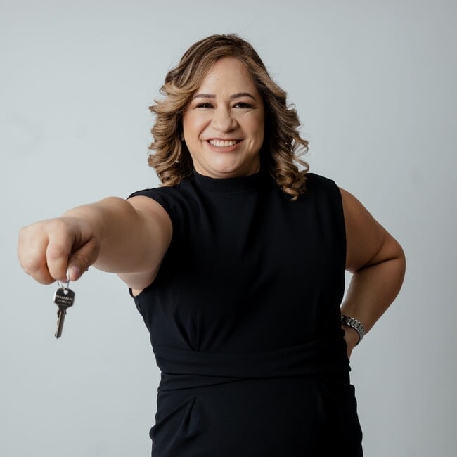 Agent Photo