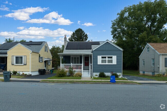 Smaller bungalow style homes can be found in Hummelstown.