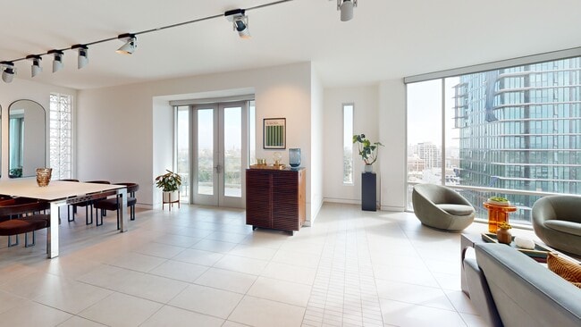 3415 6th Ave unit 14, San Diego, CA 92103 - photo 2