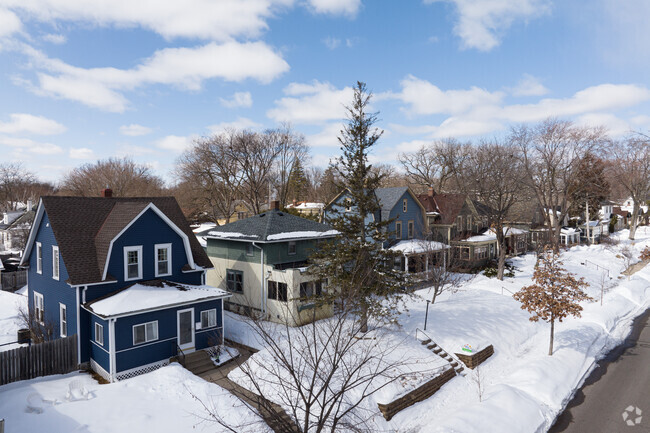 Various design styles of houses in Kingfield
