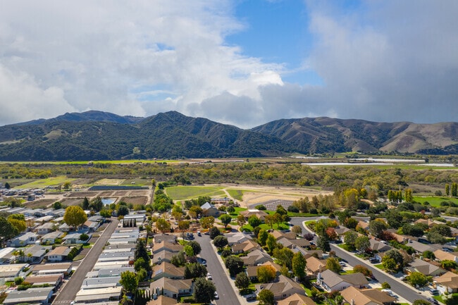 Mountains and farmland surround Buellton, giving locals a daily dose of natural beauty.