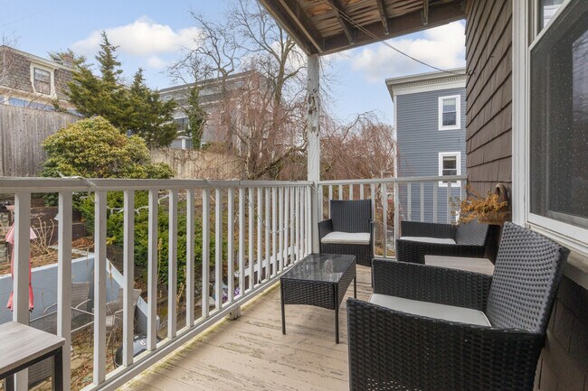 19 Malvern Ave unit 2, Somerville, MA 02144 - photo 4