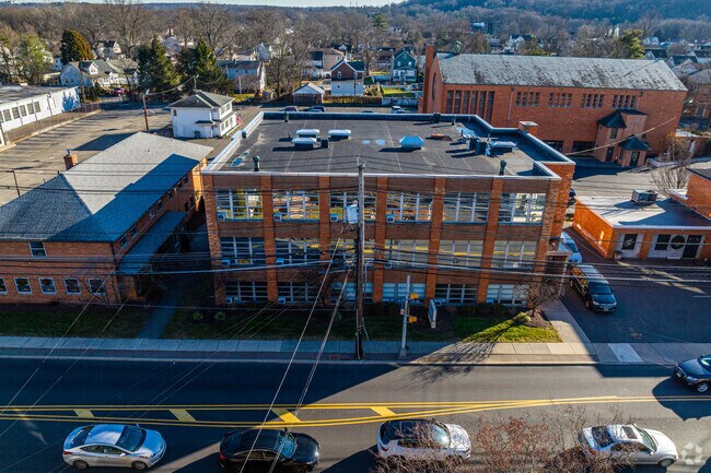 Banyan Upper School is a tight knit school with only 35 students.