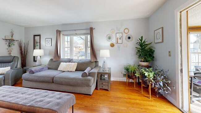 442 Orchard St, Rahway, NJ 07065 - photo 2