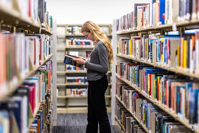 Ridgefield families take advantage of the few libraries in the area.