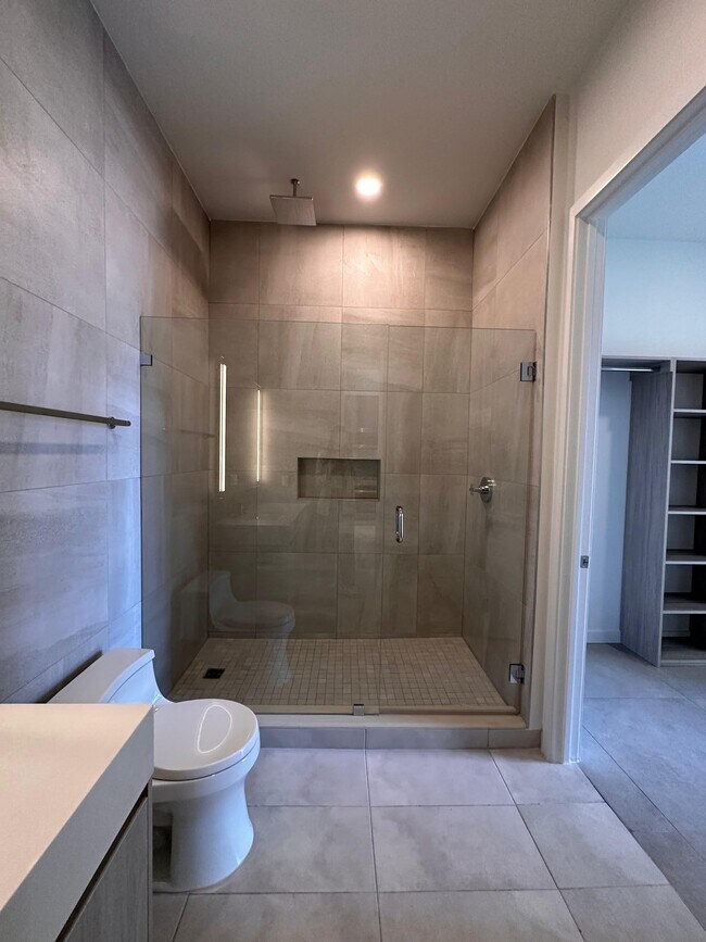 226 NW 33rd St unit A7, Miami, FL 33127 - photo 6