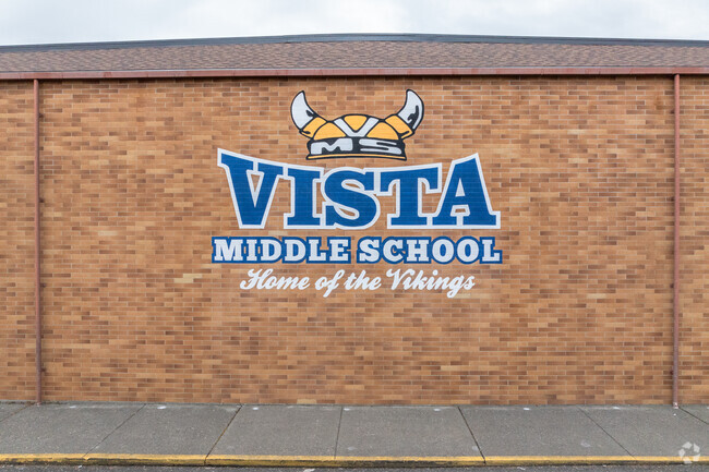 Vista Middle School signage