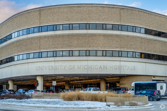 The University of Michigan Hospital in Ann Arbor is the top ranked hospital in the state.